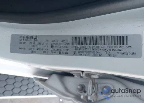 2020 Ram 1500 Laramie 4X4 6'4 Box from USA, damaged, VIN 1C6SRFRTXLN279566